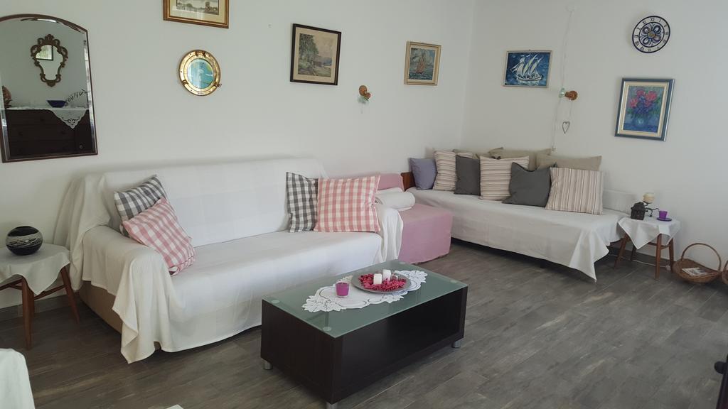 Holiday House Altea Banjole Zimmer foto