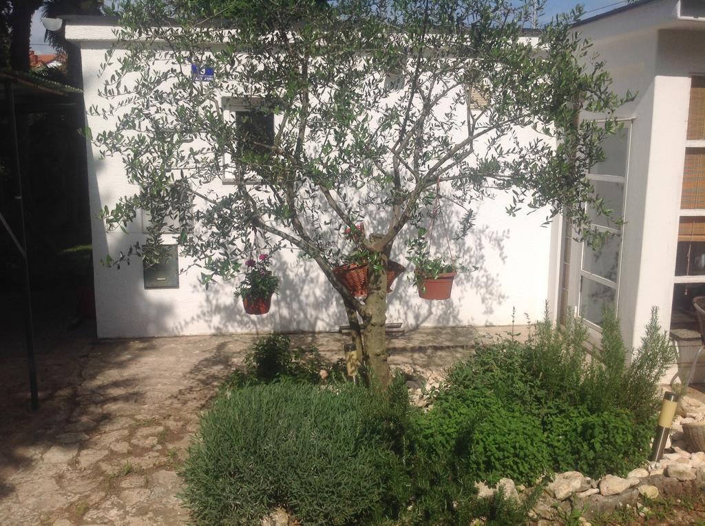 Holiday House Altea Banjole Zimmer foto
