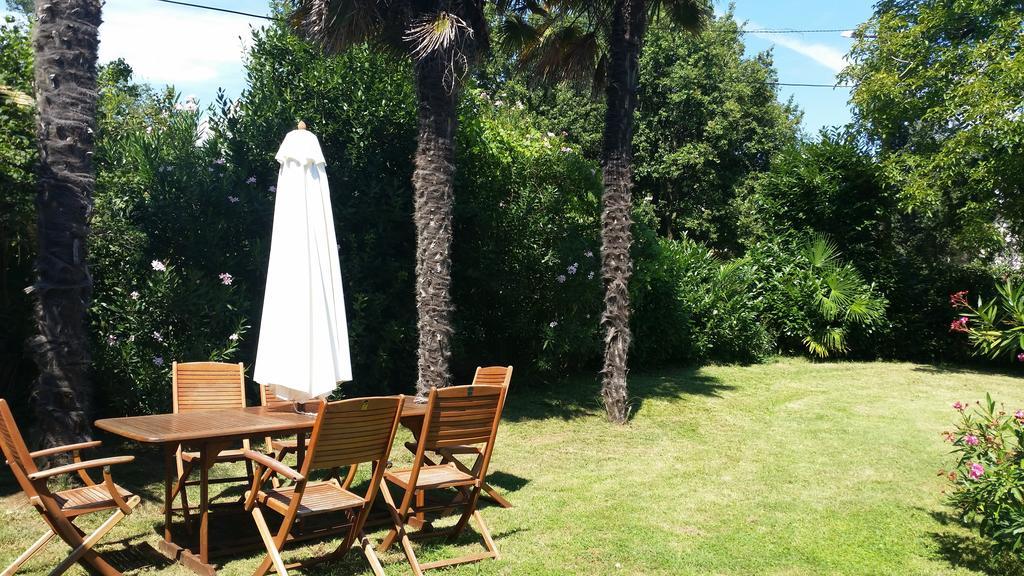 Holiday House Altea Banjole Zimmer foto